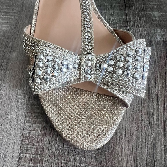 I.N.C. Glittery Bow T-Strap Heels Size 7.5 Holiday Party Wedding - Picture 6 of 10